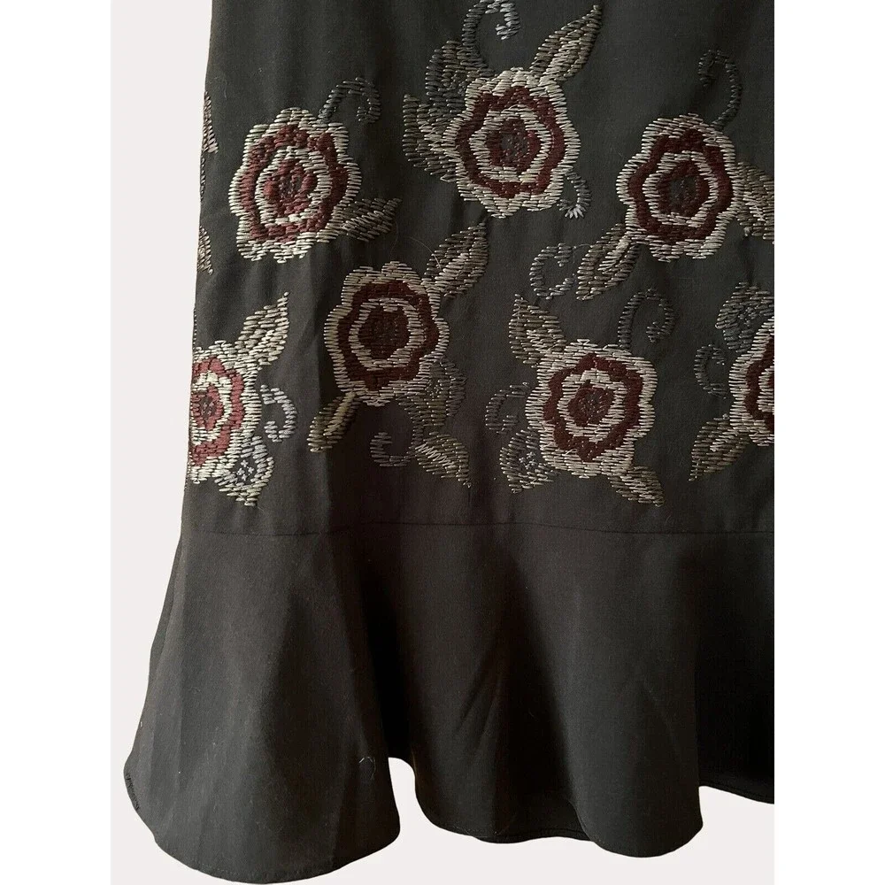 Ann Taylor Loft gorgeous skirt